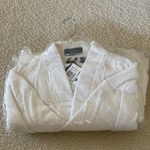 Nautical Sleepwear robe. Brand new white color.